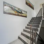 Adn Goldcream - Luxury - Netflix - Free Parking شقة غنزبرغ