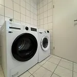Adn Goldcream - Luxury - Netflix - Free Parking شقة